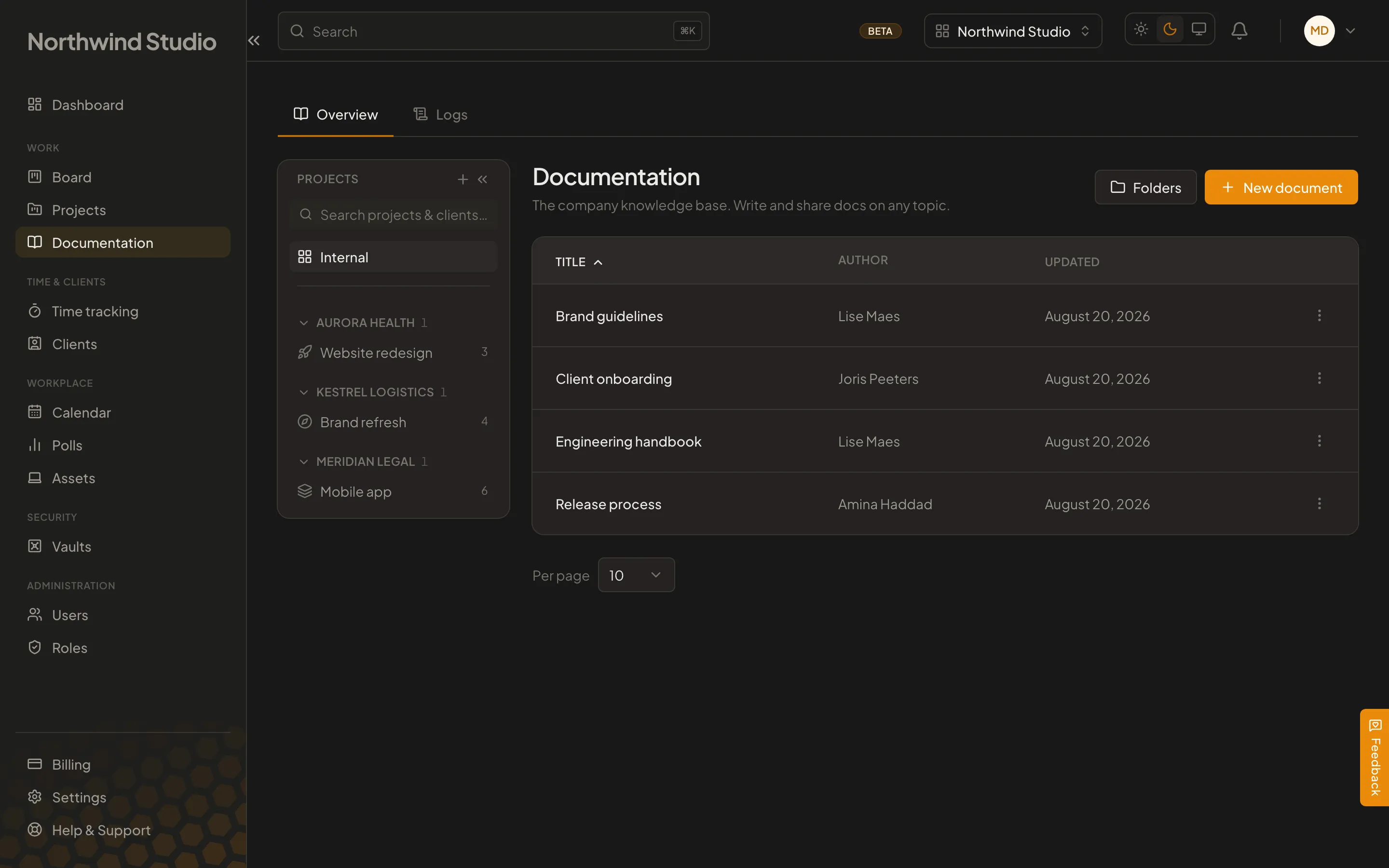 De documentatie-editor van Cohively, met een pagina opgemaakte tekst naast een mappenboom van documenten.