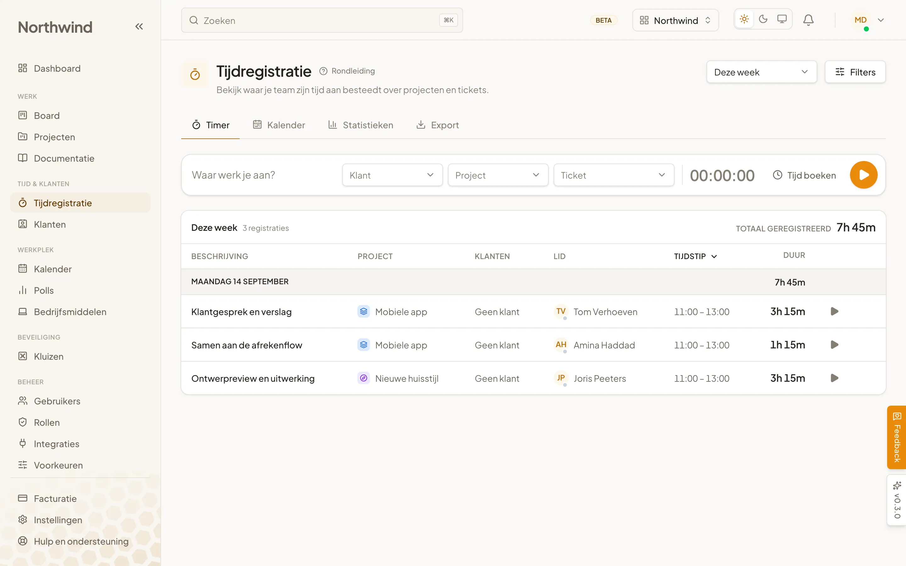 Tijdsregistratie in Cohively, met geregistreerde uren per dag en de projecten waartoe ze horen.